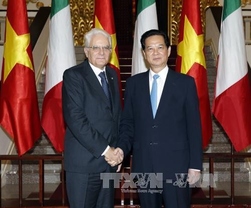 Sergio Mattarella termine sa visite d’Etat au Vietnam - ảnh 1